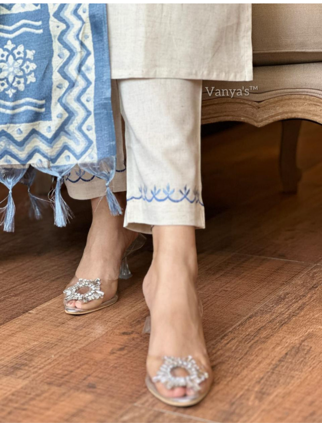 Womens Ethnic Embroidery Top Pant And Dupatta Set