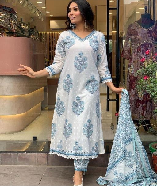 Balaji Closet Women Printed Kurta and Pant Set With Dupatta