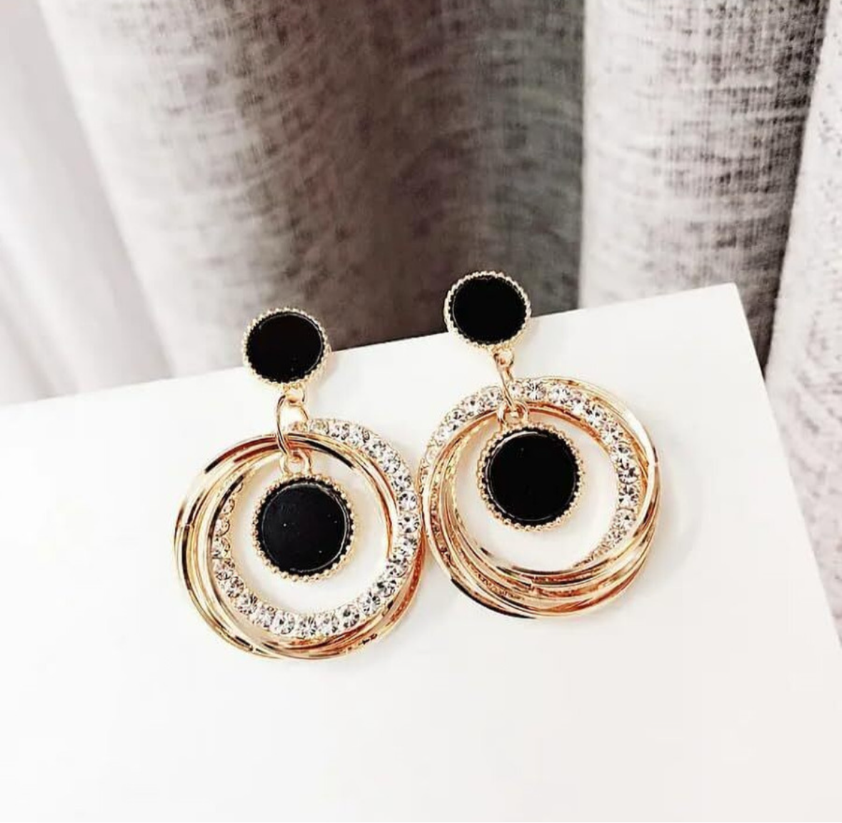 korean Design Beautiful Stylish Earring For
