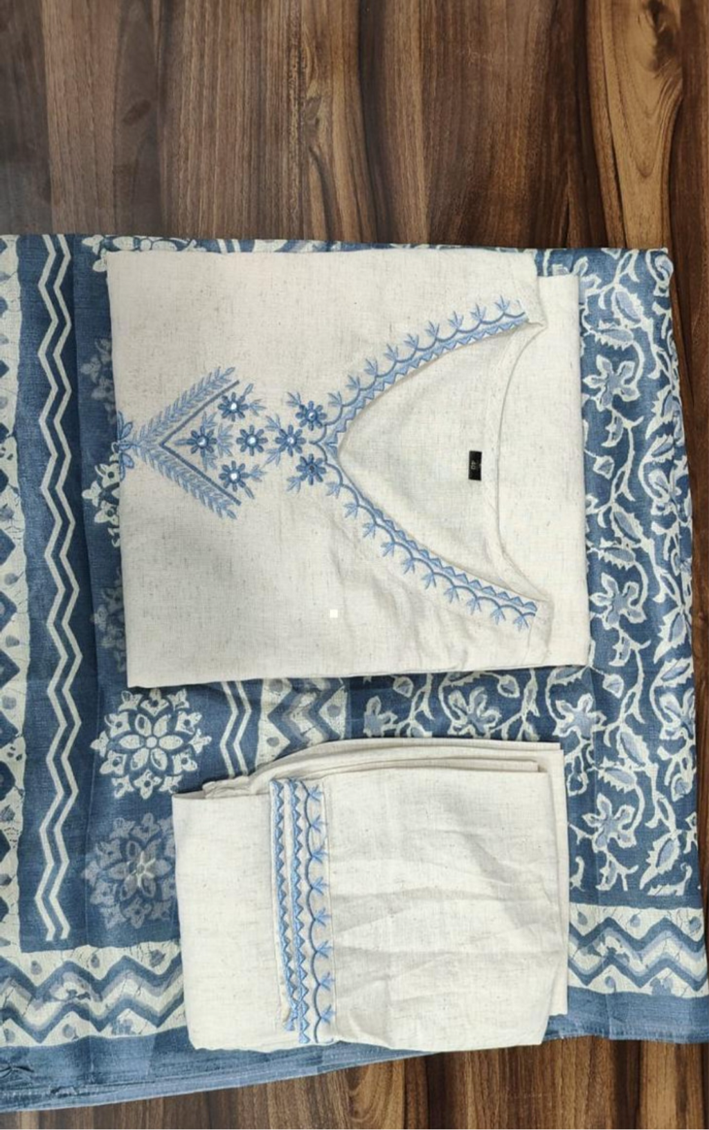 Womens Ethnic Embroidery Top Pant And Dupatta Set