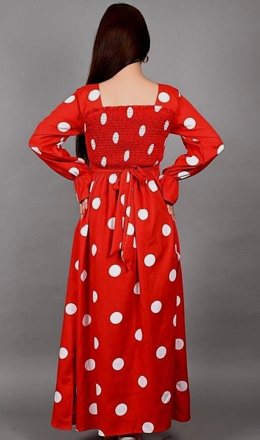 Comfy Sensational Women Dresses