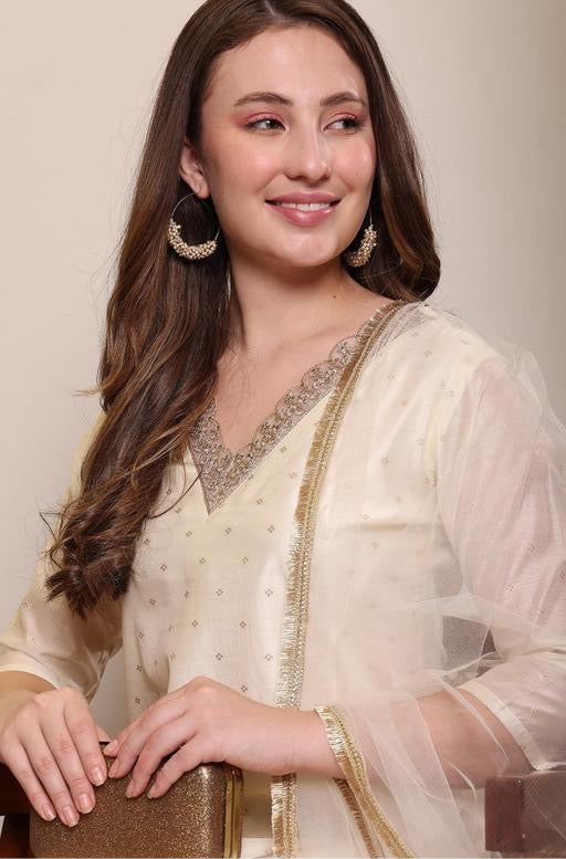 Designer Kurti Pant With Duppata.